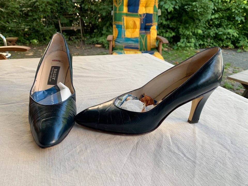 Verschiedene Bally Pumps, Damenschuhe in Nordrhein-Westfalen - Paderborn |  eBay Kleinanzeigen ist jetzt Kleinanzeigen