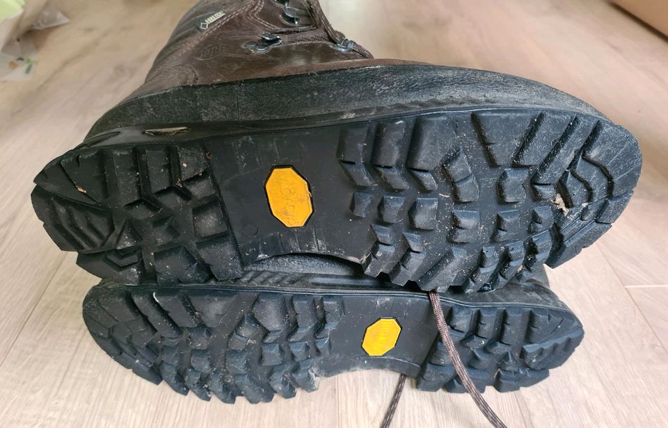 Wanderschuhe Hanwag Leder Goretex Größe 9,5/44 in Bonn