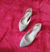 BUGATTI BALLERINAS 38 ECHT LEDER! QUALITÄT W. GABOR BEQUEM SCHÖN Nordrhein-Westfalen - Sundern (Sauerland) Vorschau