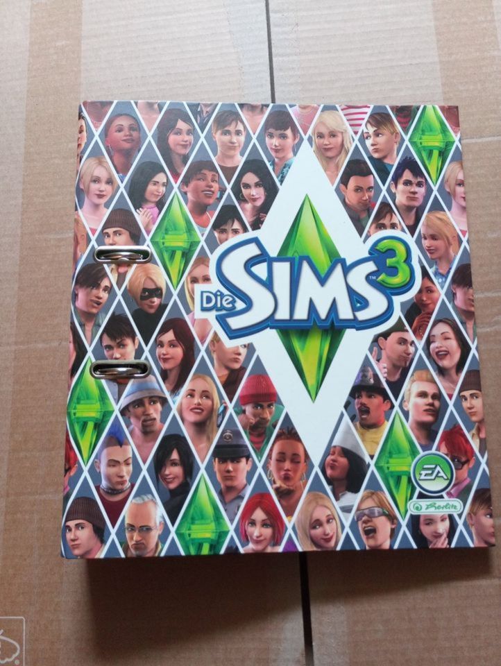 NEU 2 Die Sims 3 Ordner, Aktenordner, Sammelordner, Merch in Offenbach