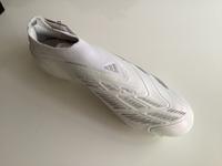 Adidas Predator Elite LL, Fussbalschuhe weiß 45 1/3 Niedersachsen - Auetal Vorschau