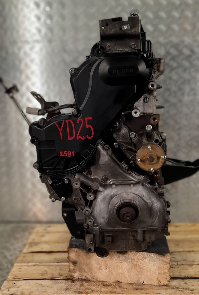 Motor 2.5DCI YD25 DDTi 174PS NISSAN NAVARA D40 74TKM UNKOMPLETT in Berlin