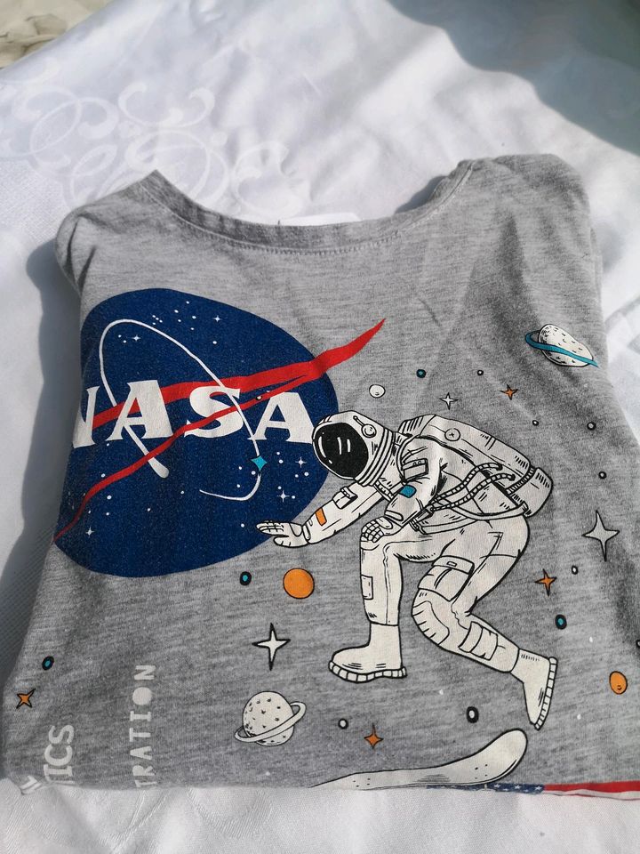 Jungs Langarmshirt Gr. 140 /146, Grau, NASA, bpc in Aerzen