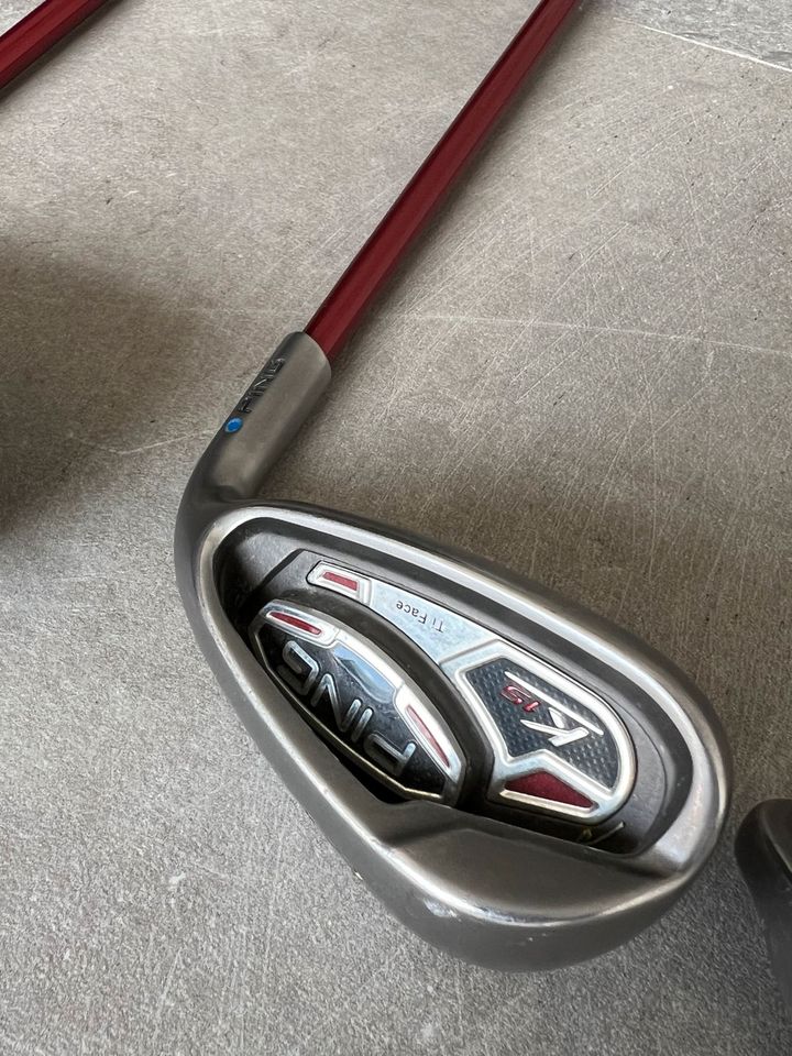 9 er Golf Ping Eisensatz- Top neue Griffe in Hannover