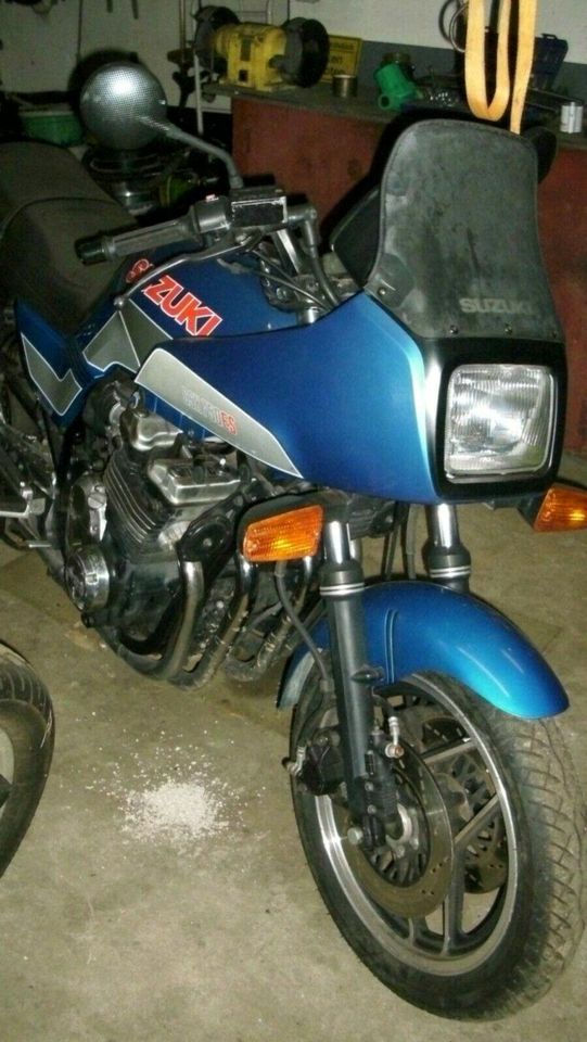 SUZUKI GSX750ES in Deining