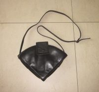 Außergewöhnliche Handtasche, Umhänge-Tasche echtes Leder, schwarz Bayern - Fürstenfeldbruck Vorschau