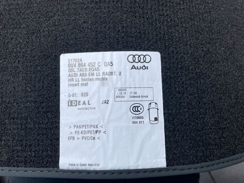 Original Audi A3 Fußmatten in Gudensberg