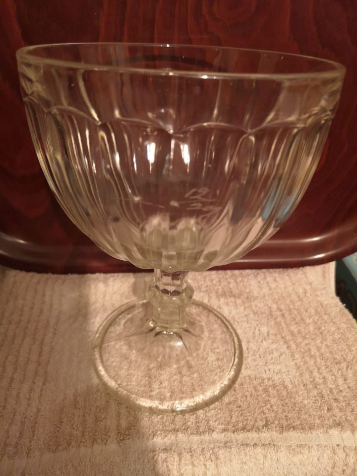 Berliner Weisse Glas/Pokal, antikes Teil um 1900, groß in Berlin