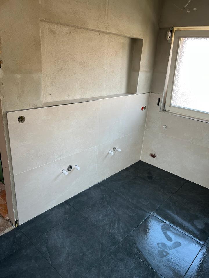 Fliesen Fliesenleger Umbau Renovieren Neubau Altbau Badezimmer in Bayreuth