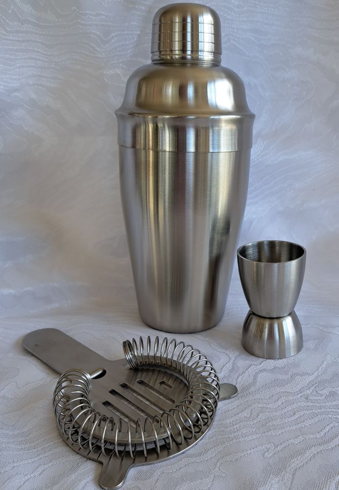 4-teilig Cocktail Shaker Set Edelstahl NEU in Sindelfingen