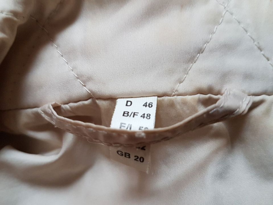 Lebek Steppjacke Damen leicht beige Gr. 46 LEBEK-Collektion in Leipzig