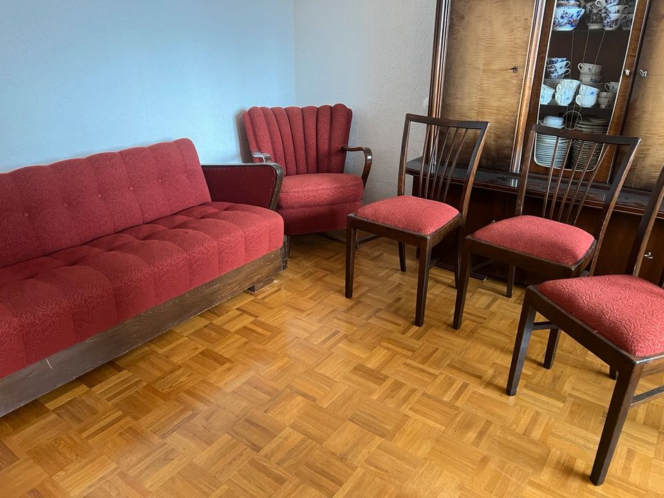 Sitzgruppe mit Stühlen, Sofa und Sesseln zu verkaufen in Zellertal
