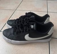 Nike Damen Wmns Court Royale Tennisschuhe Sneaker Gr. 40 Bonn - Beuel Vorschau