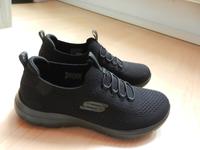 Slippers von Skechers schwarz Gr. 39 wie neu Bayern - Wenzenbach Vorschau