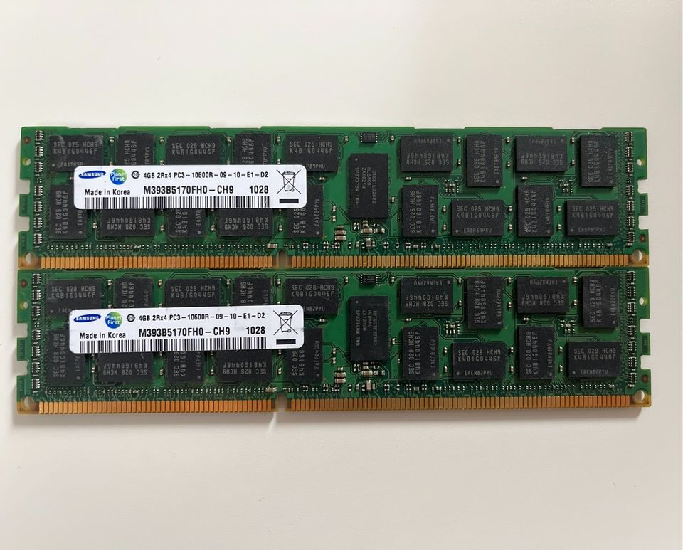 Arbeitsspeicher Samsung 2x 4GB 2Rx4 PC3-10600R in Oschersleben (Bode)