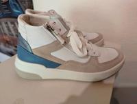 neuwertige Sneaker von Ara in Gr. 38,5 Nordrhein-Westfalen - Ennigerloh Vorschau