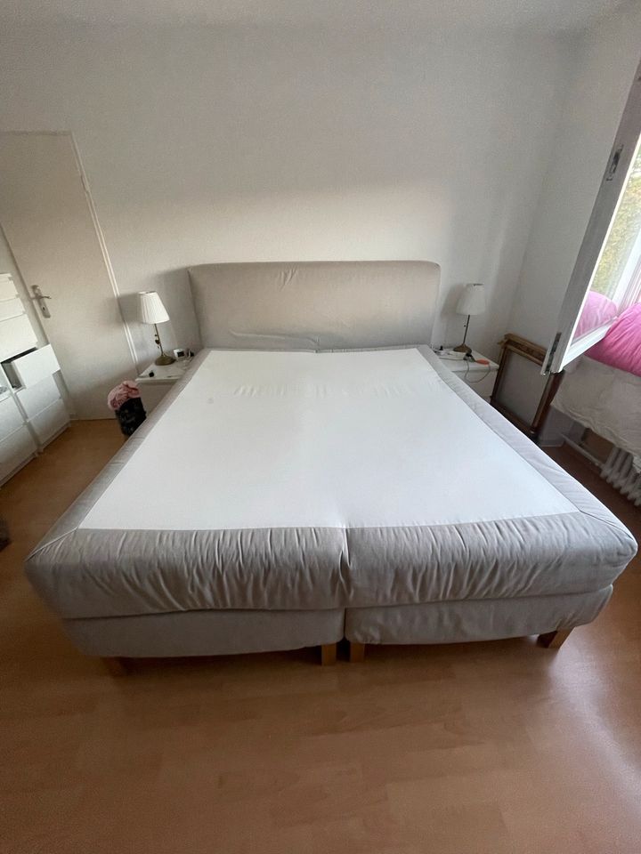 Mjölvik Ikea Bett 180x200 mit Matratzen in Wiesbaden