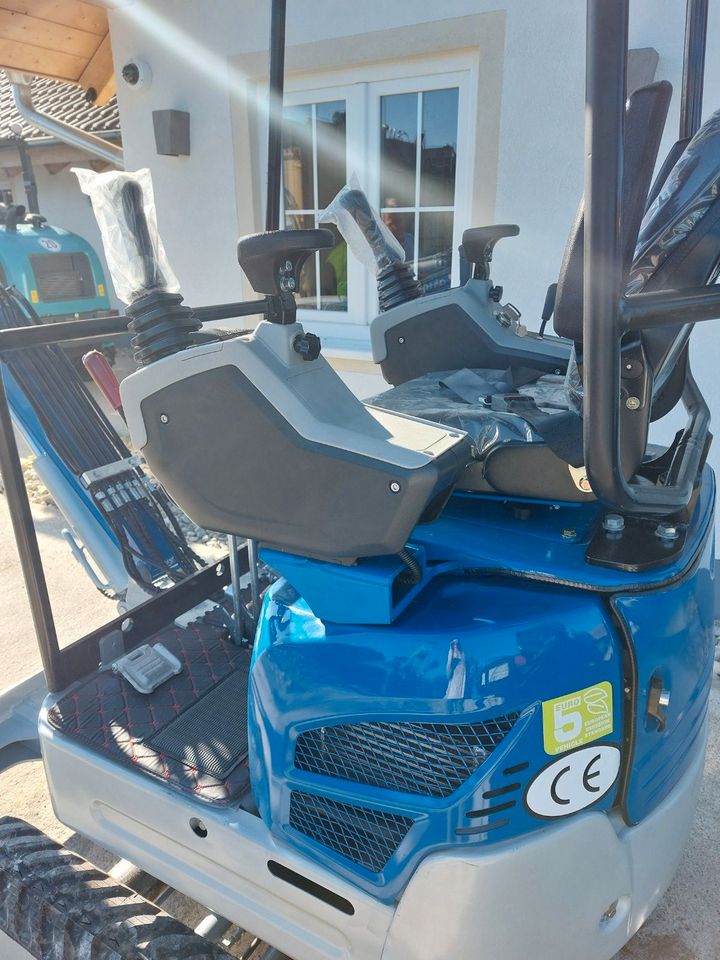 akrotect Bagger AK14+, Verstellfahrwerk, 3 Zyl. Kubota Diesel in Oranienburg