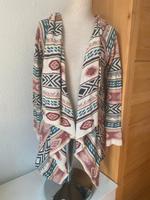 Weiss bunter Review Cardigan Strickjacke Pullover Größe S ca. 36 Sachsen-Anhalt - Halle Vorschau