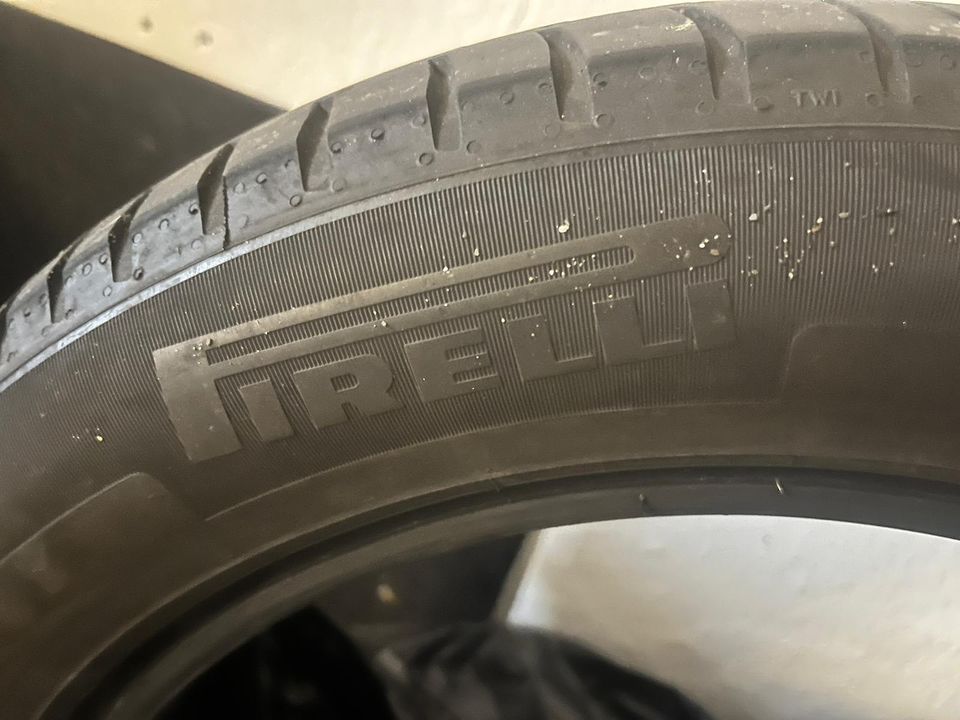 Pirelli cinturato P7 4 Sommerreifen 215/55 R 17 94 V in Wyhratal