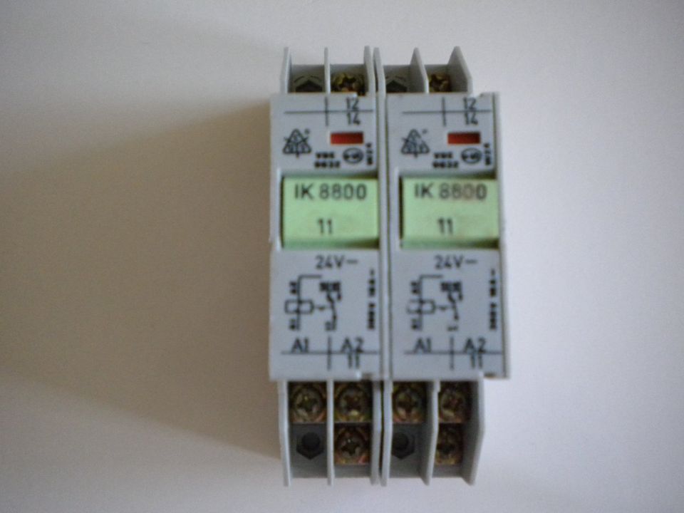 DOLD Fernschalter IK8800.24v AC50HZ 230V Stromstoßschalter in Ludwigshafen