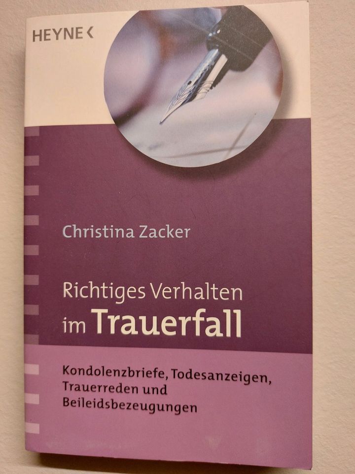 Richtiges Verhalten im Trauerfall, Christina Zacker in Weinstadt