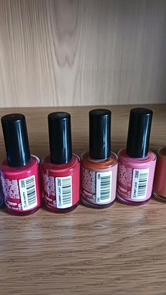 10er/ 5er Nagellack Set's  Neu- unbenutzt, ab 1,50 € in Ehrenberg (Rhön)