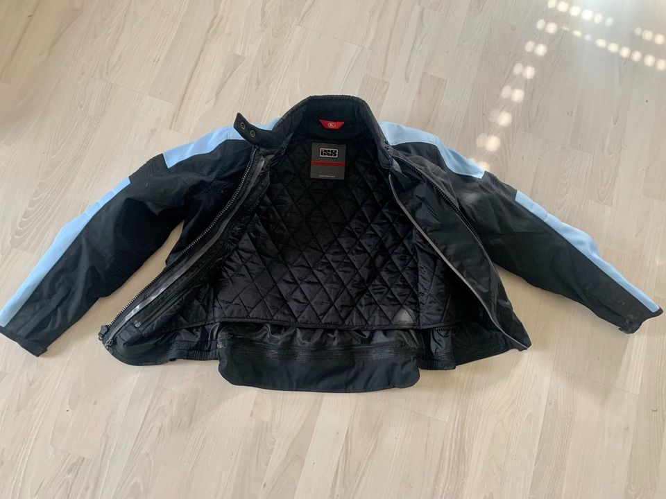 Motorradjacke „ixs“ Größe 36/38 in Schwaikheim