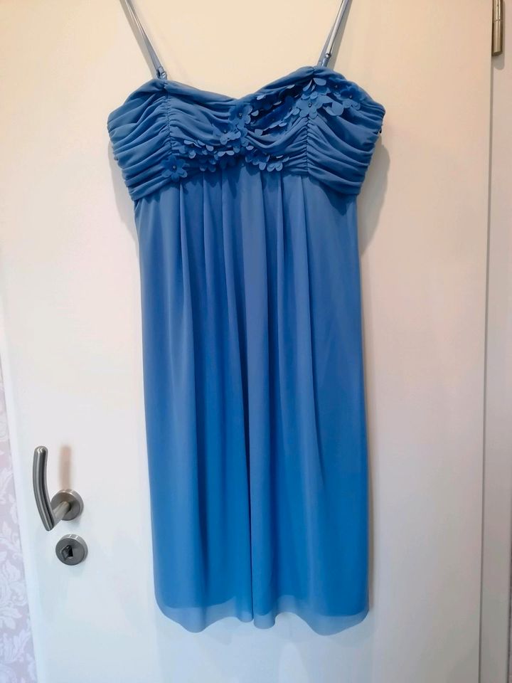 Kleid Ballkleid Cocktailkleid blau M in Hinte