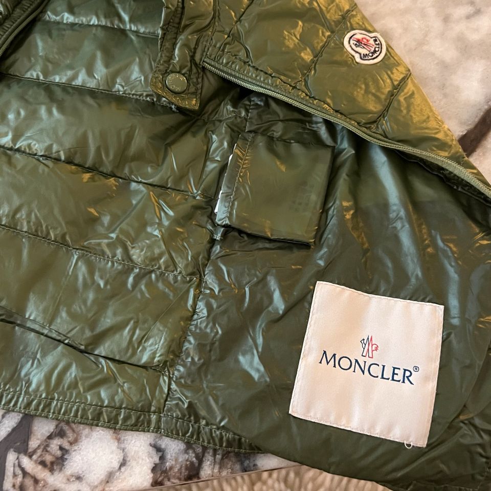 Moncler Weste, ORIGINAL in Hamburg