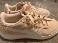 Damen Sneaker Puma 40.5 Frankfurt am Main - Bornheim Vorschau