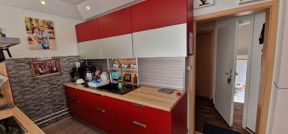 Zu vermieten: Gemütliche 2-Zimmer-Wohnung mit Küche in Lichtenstein