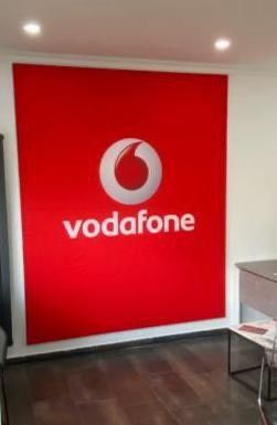 Werberahmen Spannrahmen Vodafone, ca. 2 x 2,5m in Delmenhorst