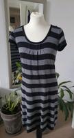 Comma Strickkleid Kleid gestreift schwarz grau 36 Rheinland-Pfalz - Mainz Vorschau