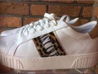 MARCO TOZZI Sneaker* Gr. 41* NEU mit ETIKETT Nordrhein-Westfalen - Brühl Vorschau