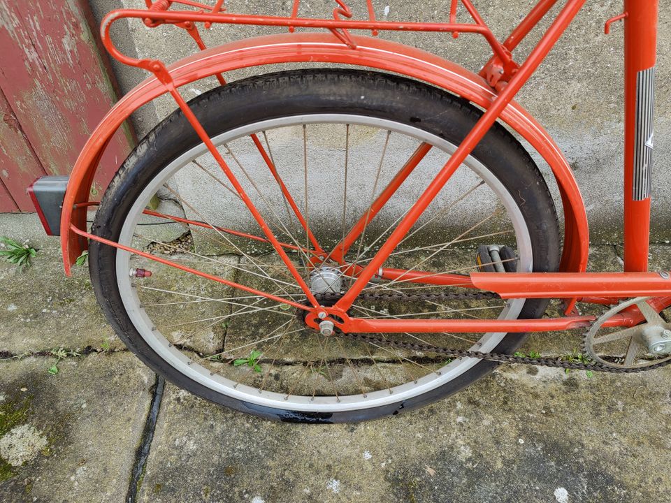 DDR Fahrrad IFA Touring Rot Herrenrad sehr guter Zustand in Schöneiche bei Berlin