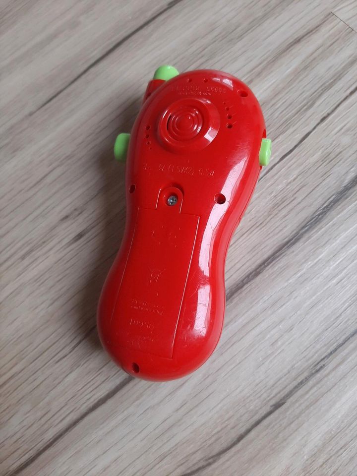 Telefon Handy Kinder Chicco Spieltelefon mit Licht + Sound in Hamburg