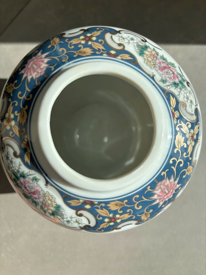 Chinesische Vase blau weiß Fasan in Bielefeld