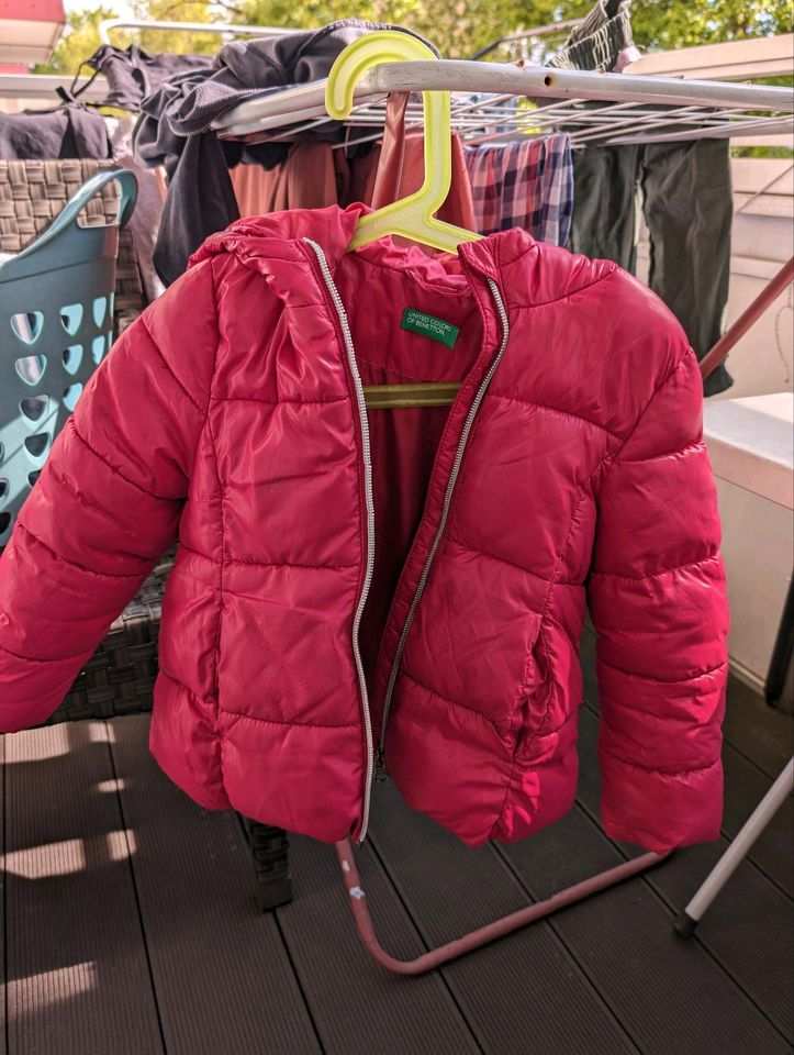 Schöne Winterjacke Gr. 100 in München