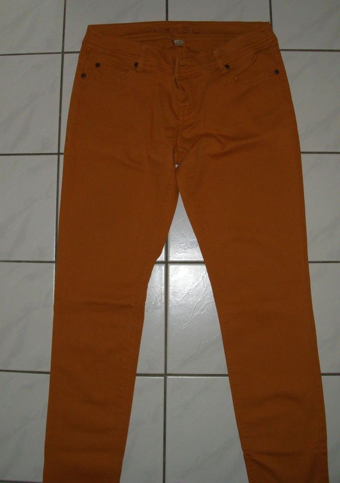 NEUw. Jeans Hose (AMISU), curryfarben, Gr. S – Gr. 36, Stretch in Wermsdorf