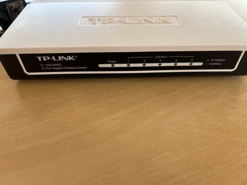 TP-Link 5-Port Gigabit Desktop Switch (TL-SG1005D) in Simmozheim