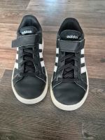 Adidas Kinderschuhe größe 31 Baden-Württemberg - Tauberbischofsheim Vorschau