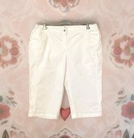 Tchibo Capri Jeans Hose Gr. 54 weiß Nordrhein-Westfalen - Mülheim (Ruhr) Vorschau