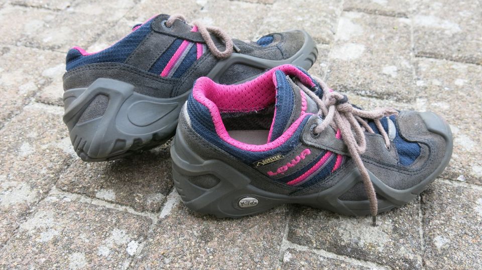 Lowa Simon GTX Lo Wanderschuhe Größe 33 in Baden-Württemberg - Hochdorf  (Riß) | eBay Kleinanzeigen ist jetzt Kleinanzeigen