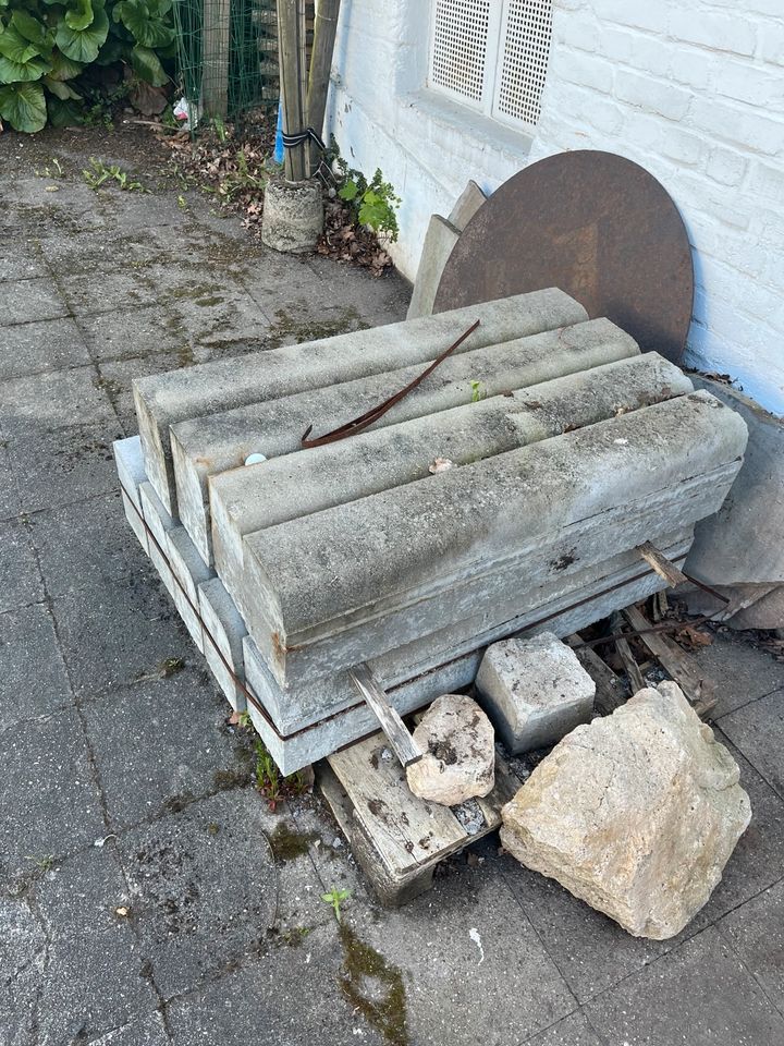 9 Bordsteine zu verschenken Aplerbecker Mark in Dortmund Aplerbeck