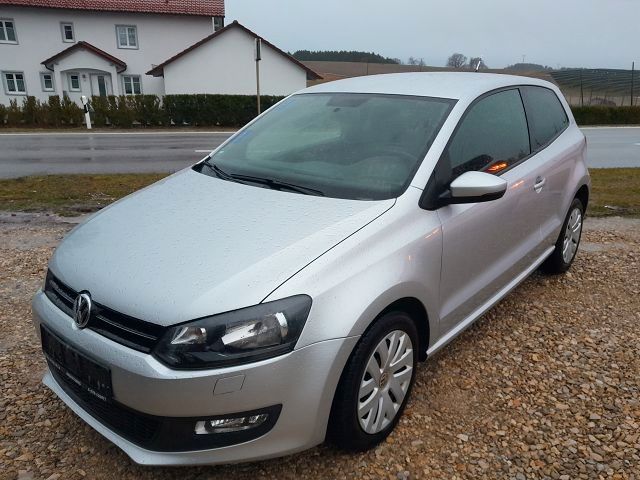 Volkswagen Polo V Silver Edition in Volkenschwand