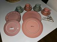 Limitiertes H&M Home Geschirr mit Goldrand Nordrhein-Westfalen - Nörvenich Vorschau