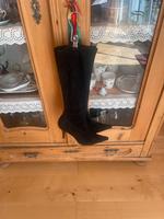 Peter Kaiser elegante Wildleder Stiefel in Größe 6,5 Bayern - Freising Vorschau