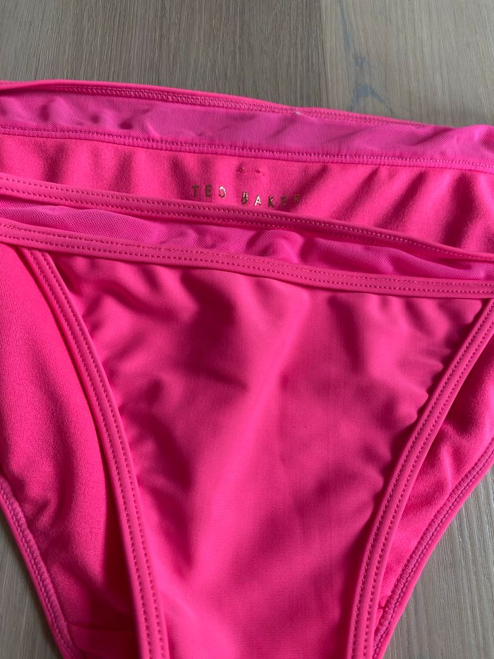 Ted Baker Bikini Hose pink 38 neon in Bielefeld
