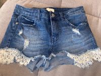 Kurze blaue Jeans/ Shorts/ Hose Gr. 34-36 Springfield/ XS-S Nordrhein-Westfalen - Neuenkirchen Vorschau